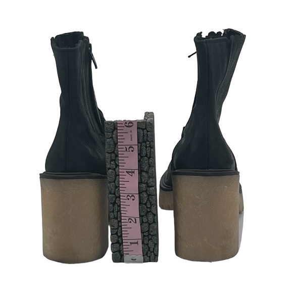 Free People Black James Chelsea Chunky Block Heel Ankle Boots Size 41 Women’s - Picture 7 of 9
